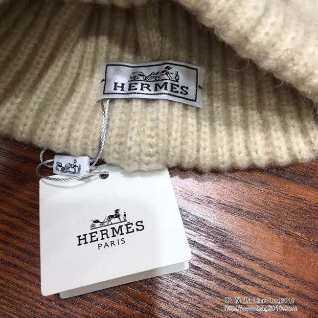 愛馬仕HERMES 秋冬新款 時尚爆款狐狸毛球羊絨帽 LLWJ8714
